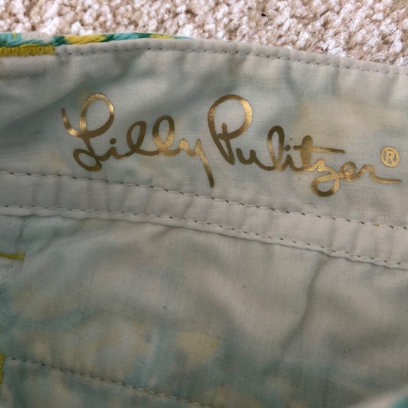 Lilly Pulitzer Shorts - Picture 3 of 4